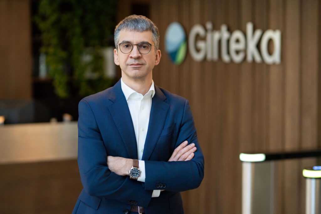 Girteka orders 900 Mercedes-Benz Actros L ProCabin trucks