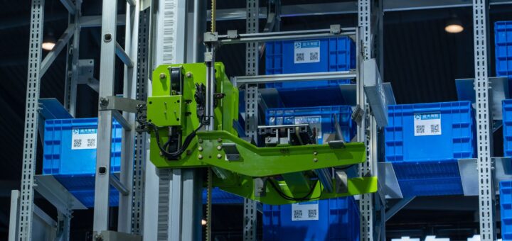 Robot uptime now depends on field-service networks