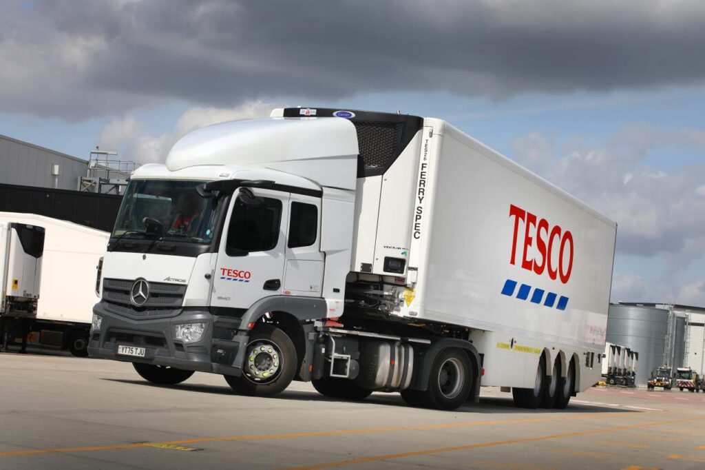 Tesco deploys ultra-low-GWP cooling on five trailers