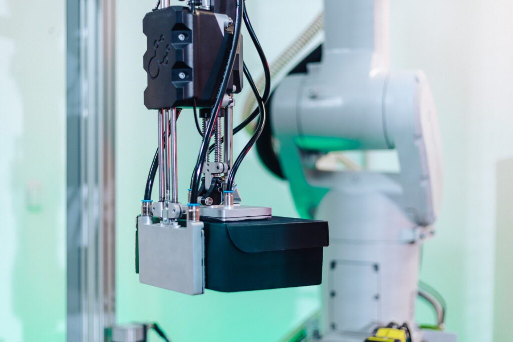 Why shoeboxes are testing the limits of warehouse robots
