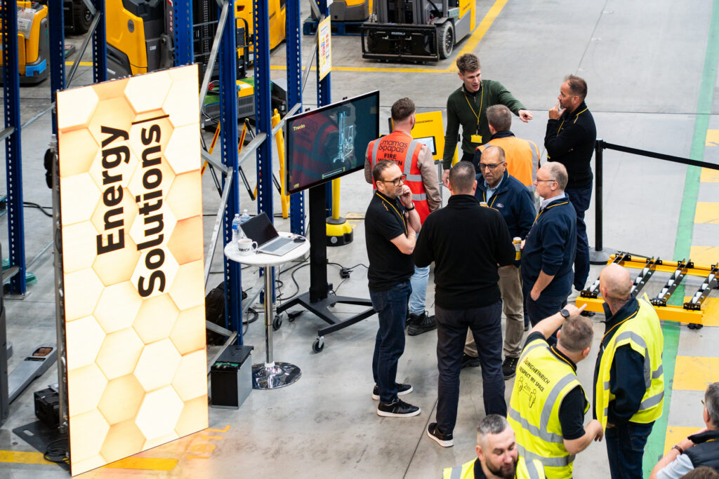 Smart energy management reshapes electric forklift fleets